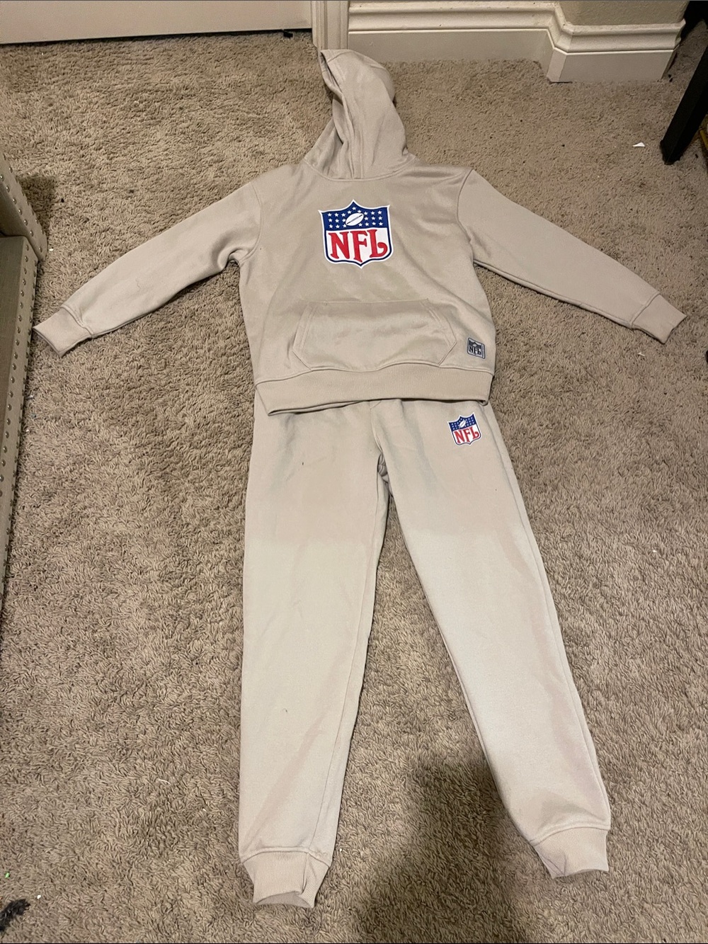 NFL Kids Beige Hoodie & Jogger Set - Tan Neutral Two-Piece